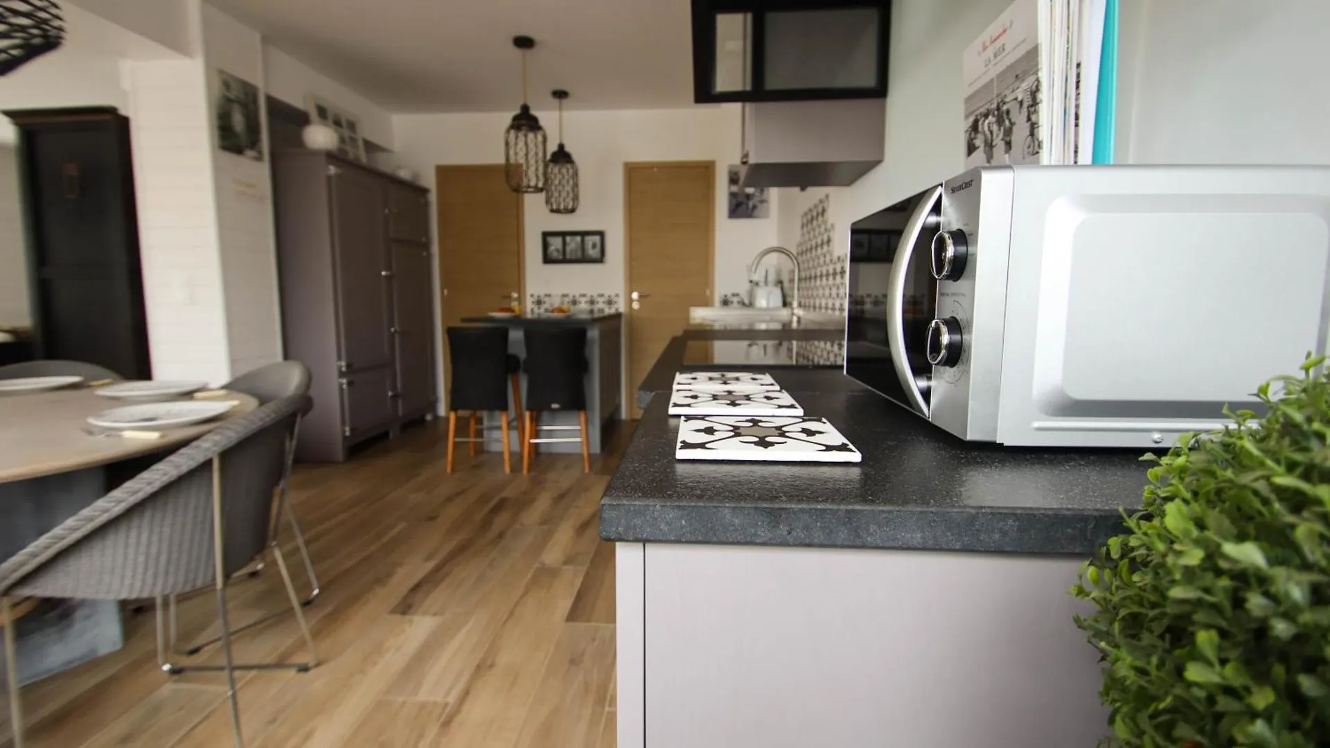 L'Elegance Zen - Maison Plages Et Commerces A Pieds Carnac 0*,  France
